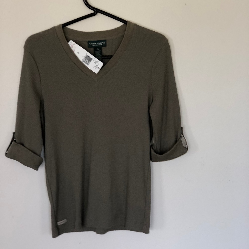Pullover shirt